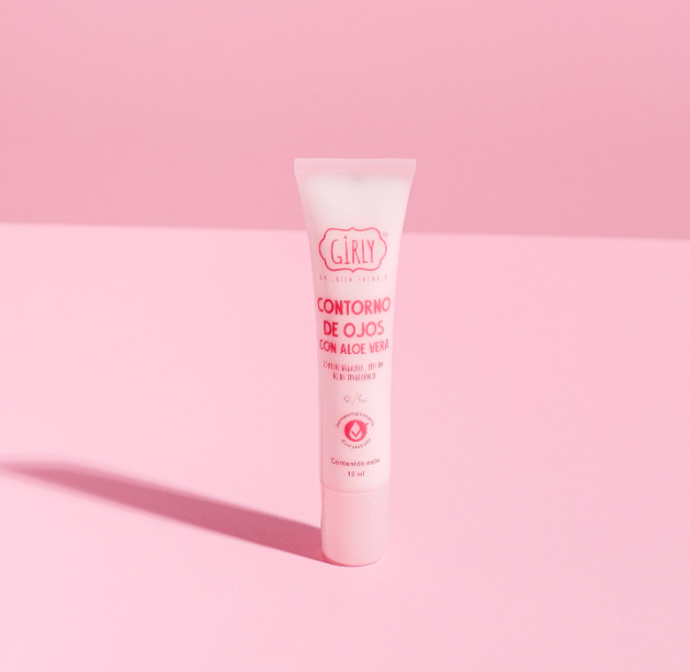CONTORNO DE OJOS CON ALOE VERA GIRLY